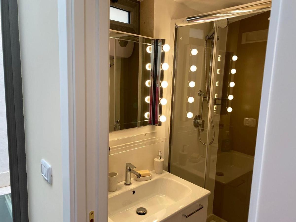 Casa Vacanze Disque Rouge Трани Екстериор снимка